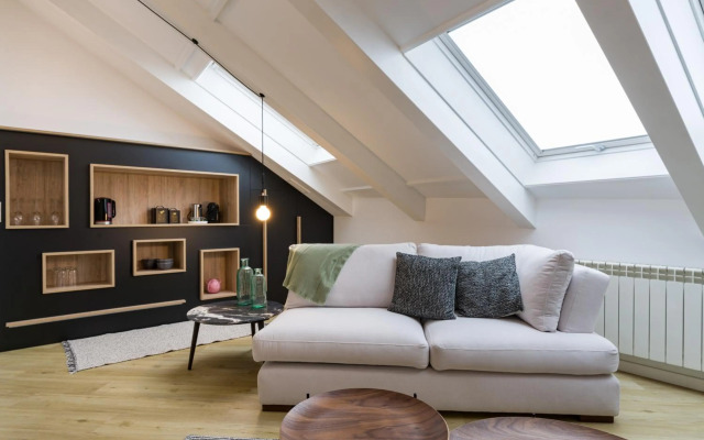 Seis Aldabas Apartamentos