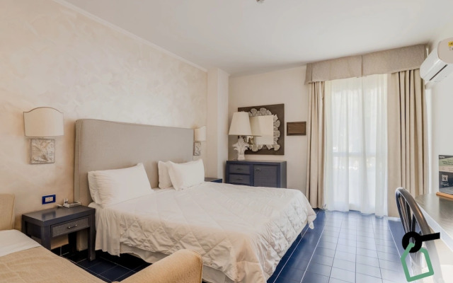 Hotiday Room Collection - Mattinata Faraglioni