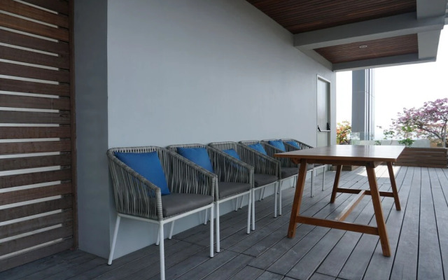 Lavish 2BR Apartment at Veranda Residence Puri