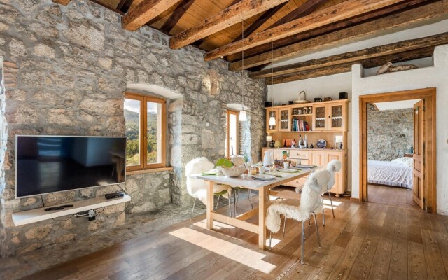 Awesome Home in Poljane With 3 Bedrooms, Wifi and Outdoor Swimming Pool