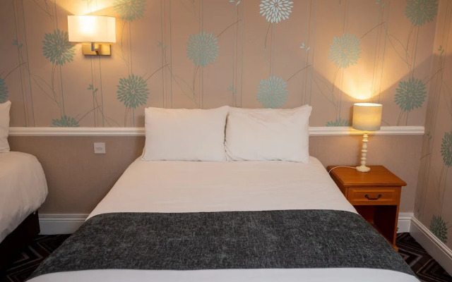 Bridge Inn by Greene King Inns