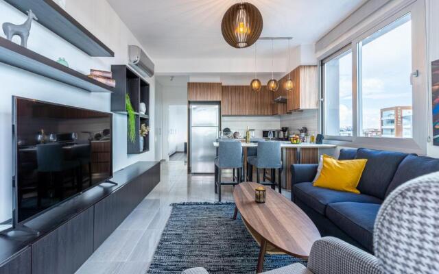 Sunflower 1-Bedroom Apartment in Larnaca