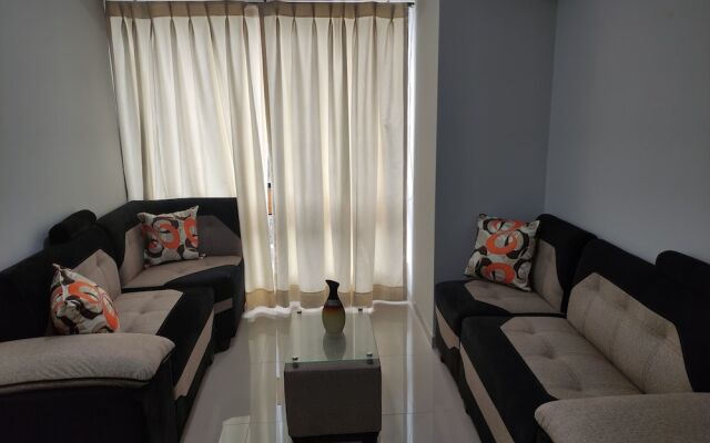 Inti Llaqta Hotel & Suites