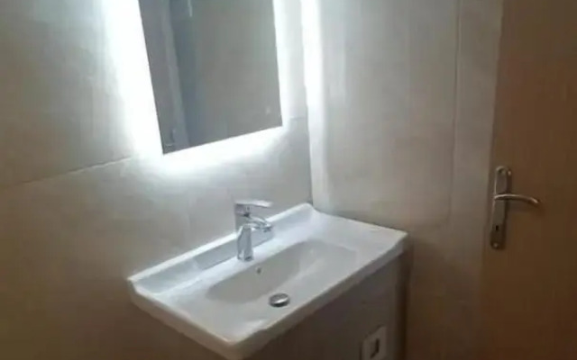 Zeus Throne