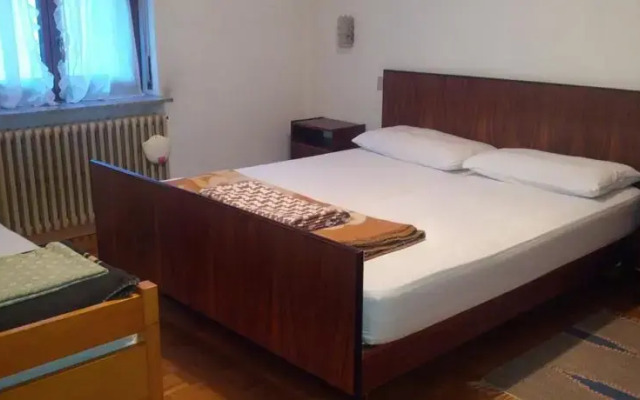 Apartments Isolaccia