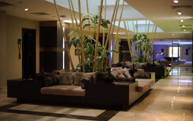 Radisson Blu Resort & Spa, Cesme