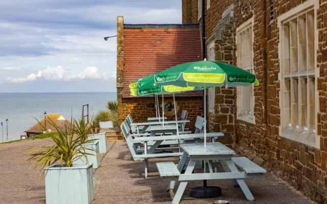The Golden Lion hotel
