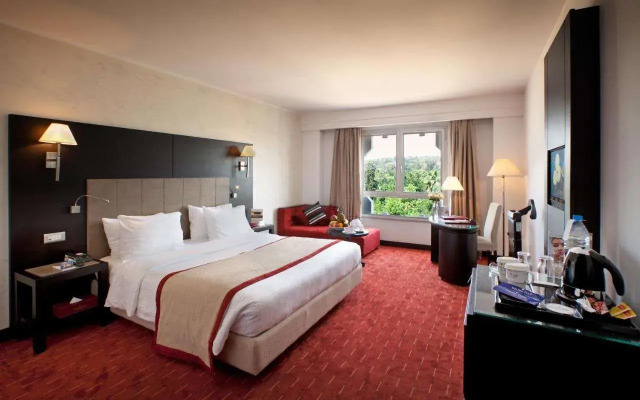 SpringHill Suites Old Montreal