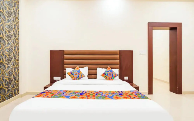 Fabhotel Palm Bliss