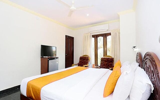 Fabhotel Wateredge Beach Resort