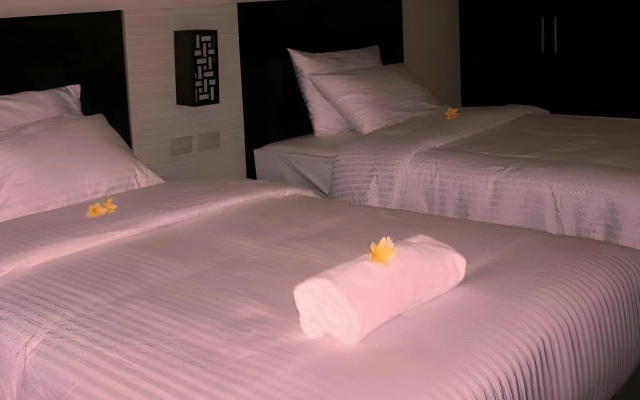 Ommaya Hotel & Resort – Guest Rooms – Sukoharjo