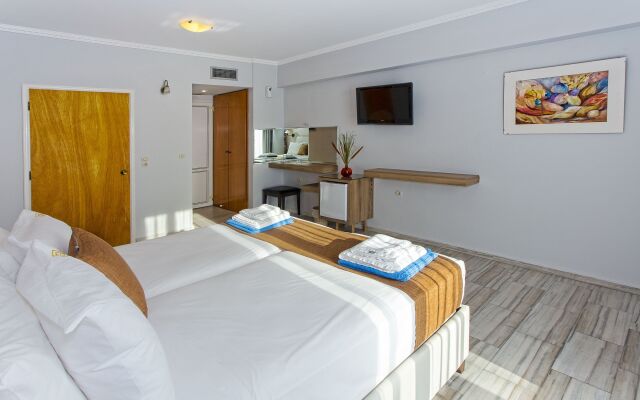 Aliki Hotel