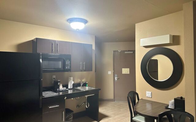 Best Western Plus Oceanside Palms Hotel