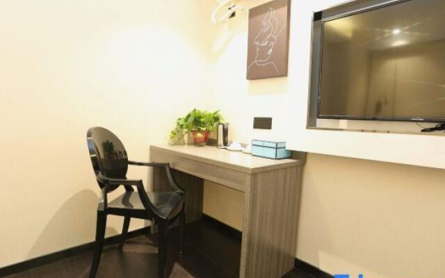 Ximan Qingya Hotel (Zhengzhou South Third Ring Road Zhongzhou Avenue)