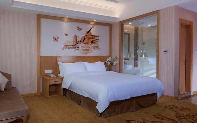 Vienna Hotel (Guangzhou Conghua Huanshi East Road Jiangpu)