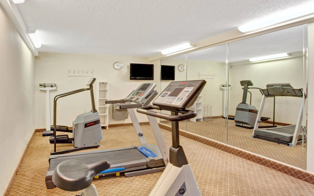 Days Inn by Wyndham Forrest City