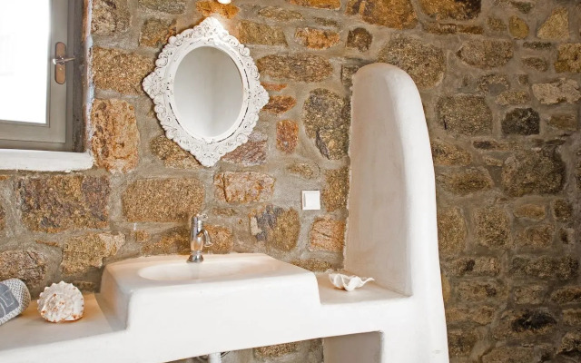 Amallini Suites