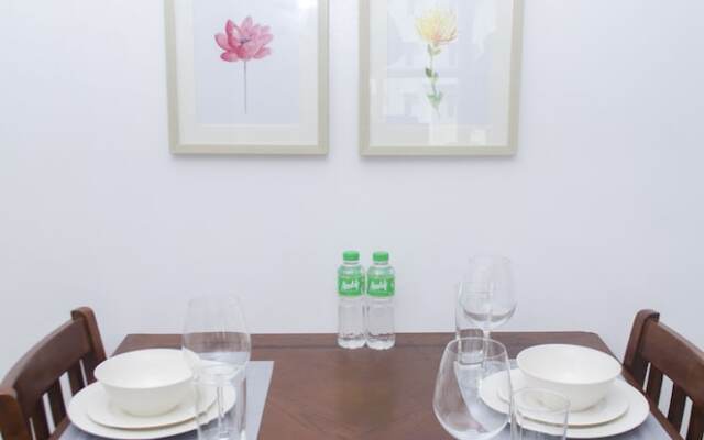 Stylish Apartment at BGC