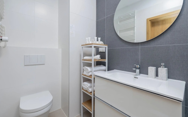 Dabki Apartment By the Beach by Renters
