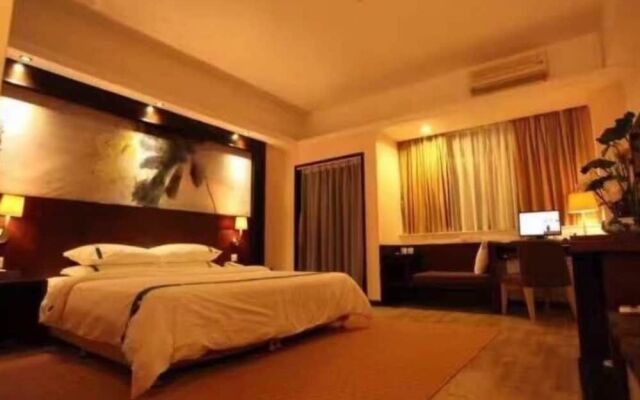 GreenTree Alliance Dongguan Zhangmutou Train Station Hotel