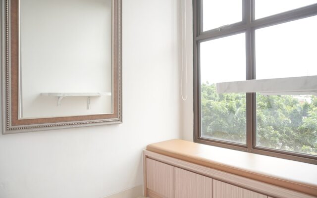 Warm And Minimalist Studio Transpark Bintaro Apartment