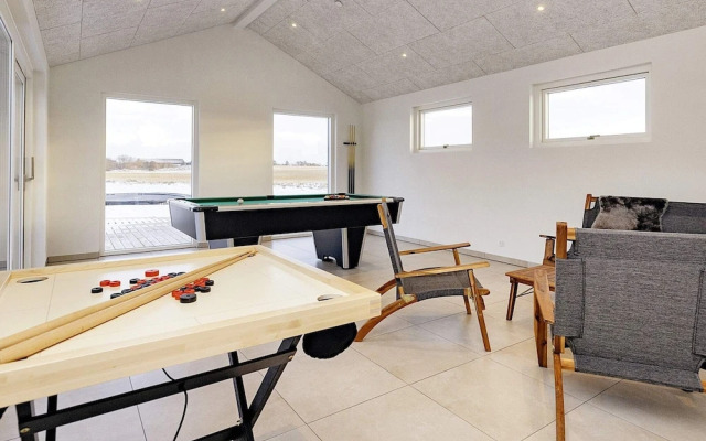 5 Star Holiday Home in Lokken