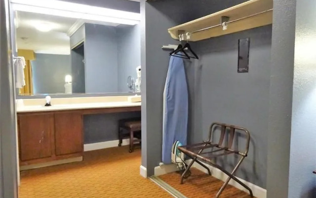 Richmond Suites