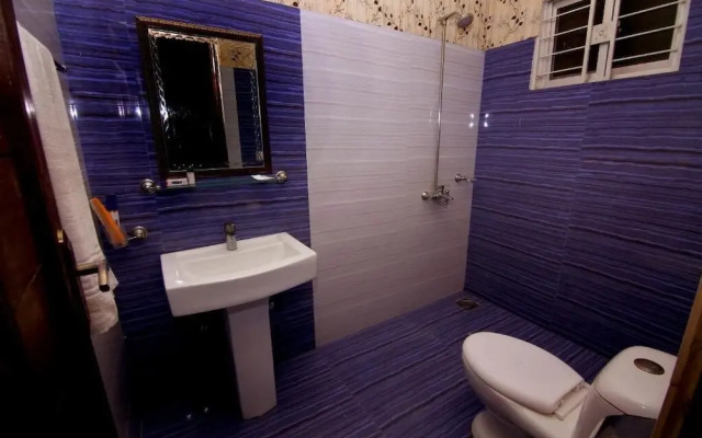 Hotel Premier Inn Johar Town Lahore