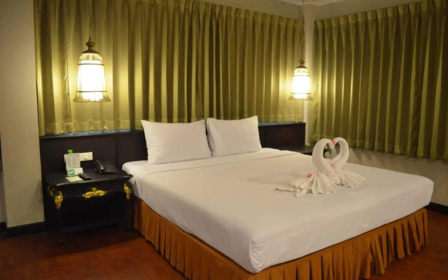 Suan Bua Hotel & Resort