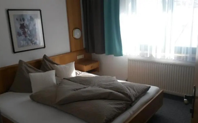 Hotel Garni Kristall