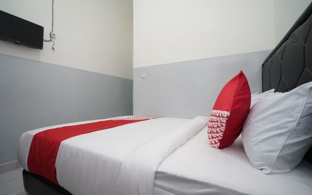 OYO 1174 Duta Homestay