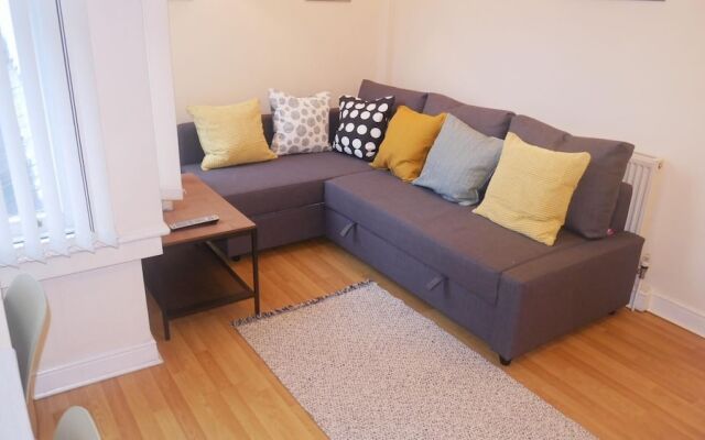 New Sleek 1Bd Flat Super Central Liverpool City