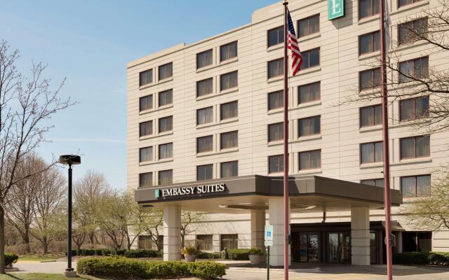 Embassy Suites by Hilton Chicago North Shore Deerfield