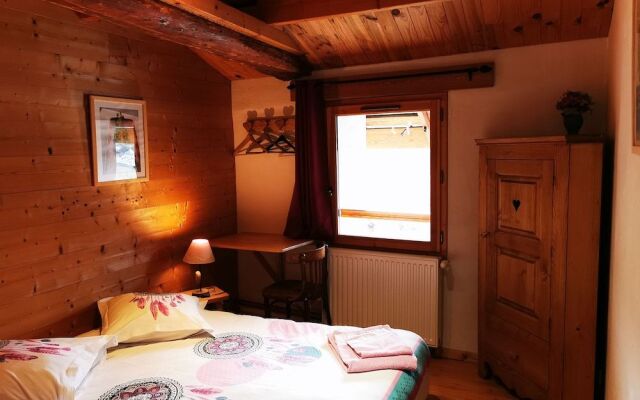 Gîte d'Etape Auberge de l'Ardoisière