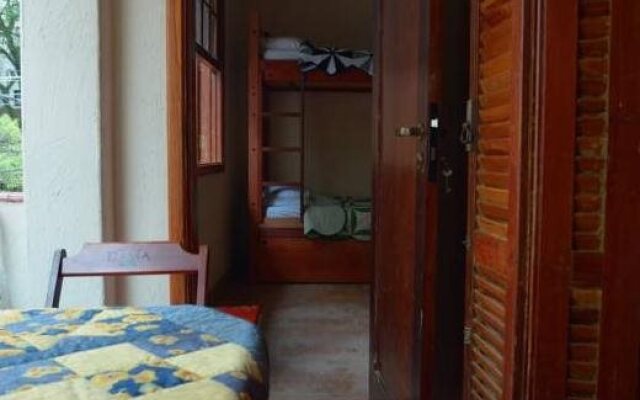 Escambo Hostel