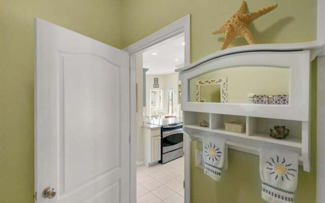 Lemon Drop Inn - 1938195