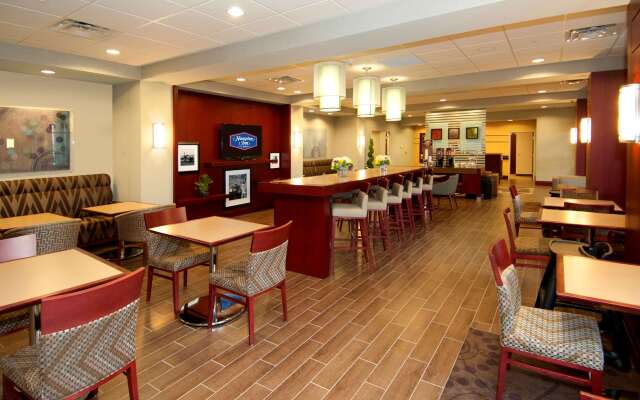 Hampton Inn by Hilton Brampton Toronto