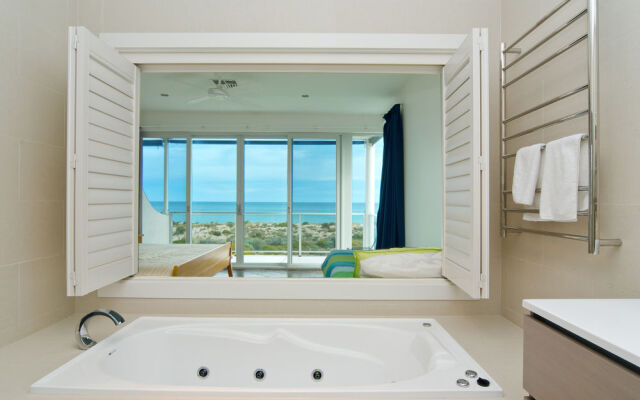 Adelaide Beaches Holiday Villas
