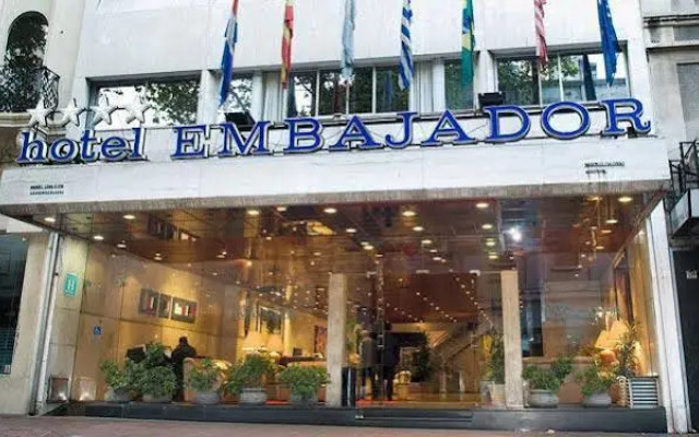 Hotel Embajador