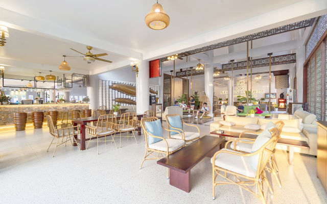 Mercury Phu Quoc Resort & Villas Hotel