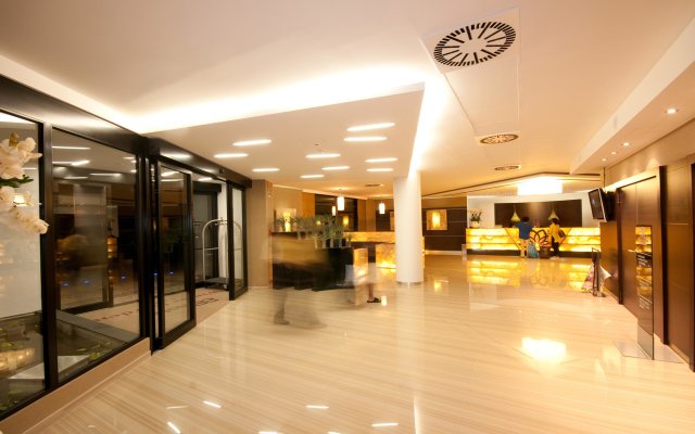 Winter Garden Hotel - Bergamo Airport