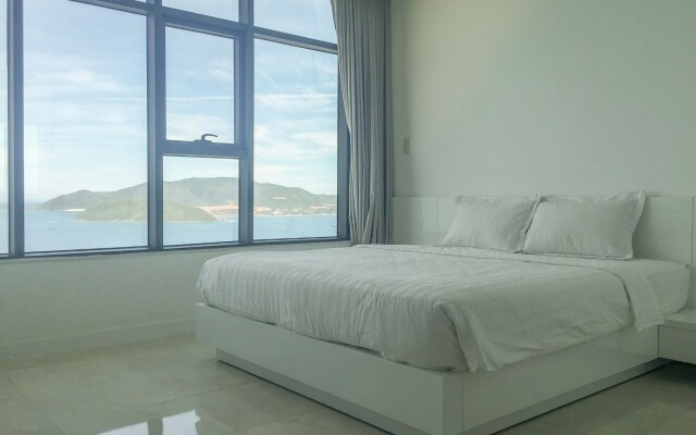 Sunrise Ocean View Apartment