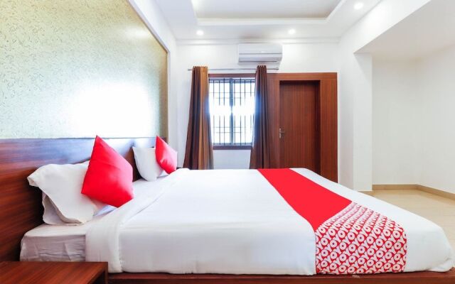 Oyo 28076 Samrudhi Residency