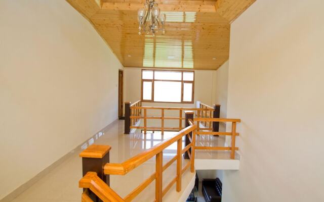 OYO 4719 Hotel WhitePod Manali