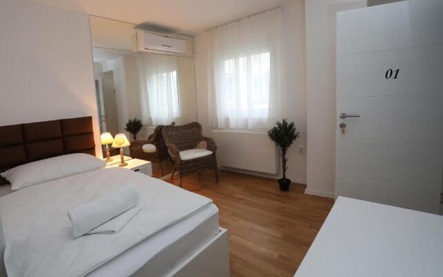 Home Apartmani I Sobe