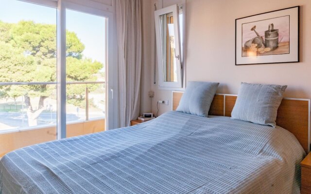 Classic Apartment in L'escala Spain With Parking Facility