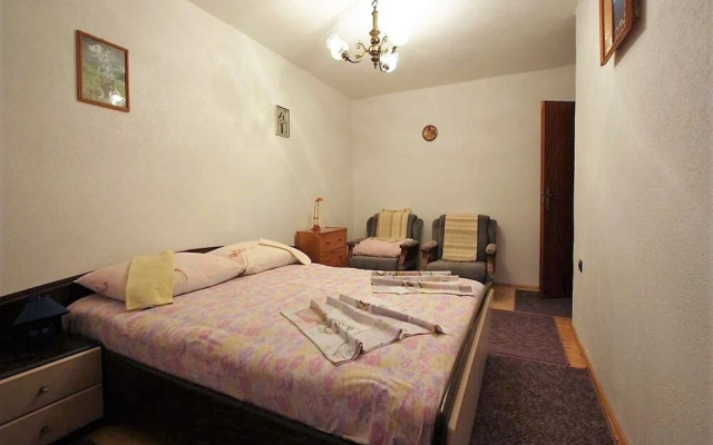 Šera - 50 m From Beach - A1