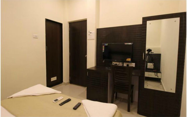 Treebo Trip Ashir Inn