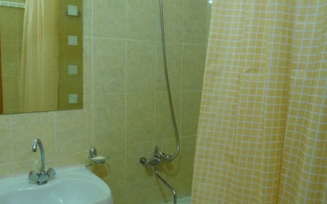 Na Mashinistov Apartments