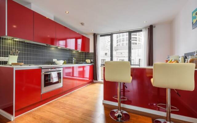 Stunning modern 2 double bedroom apartment